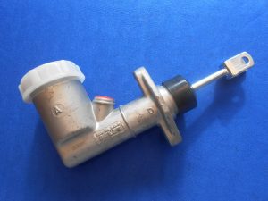 Clutch Master Cylinder L/H/D TR5-6