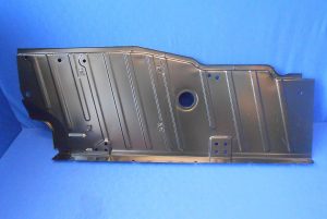 FLOOR PANEL L/H TR4-6