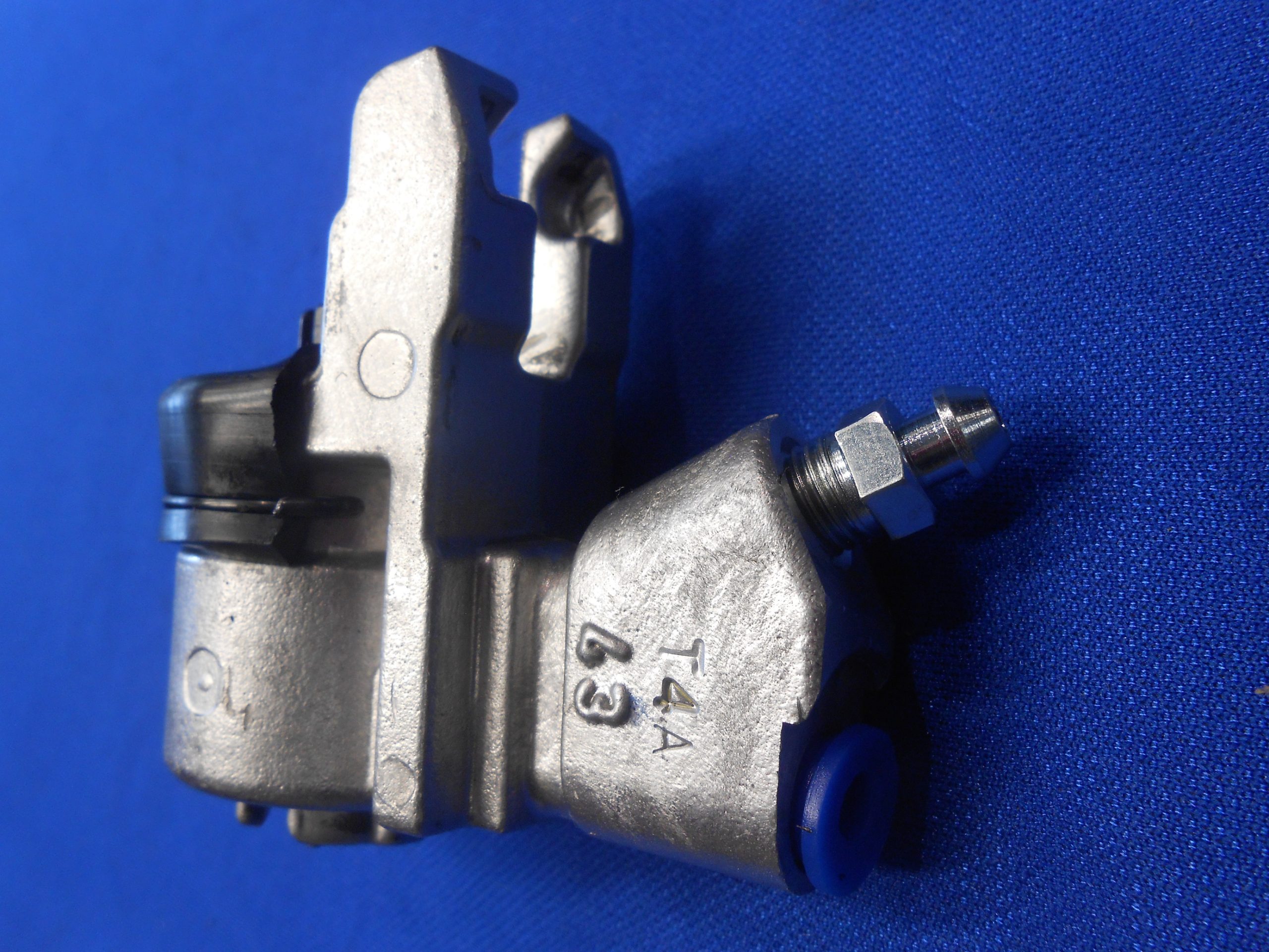 Wheel Cylinder Rear 0.7" Bore TR4A-6 - Image 5